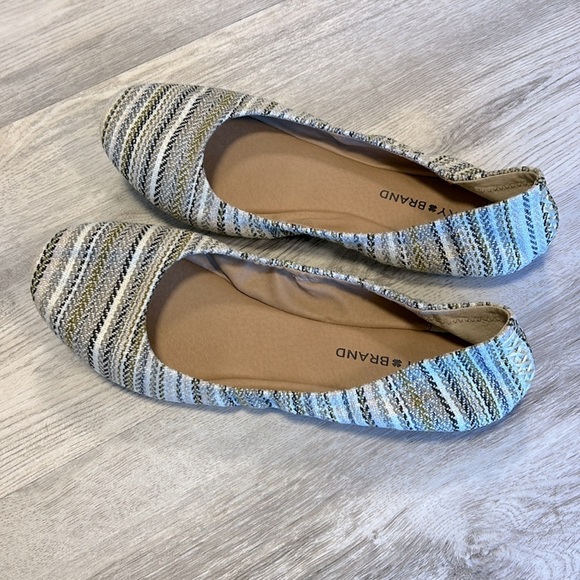 Lucky Brand Emmie Tweed Striped Slip-On Ballet Flats | Neutral Multicolored | 10 - Picture 4 of 7